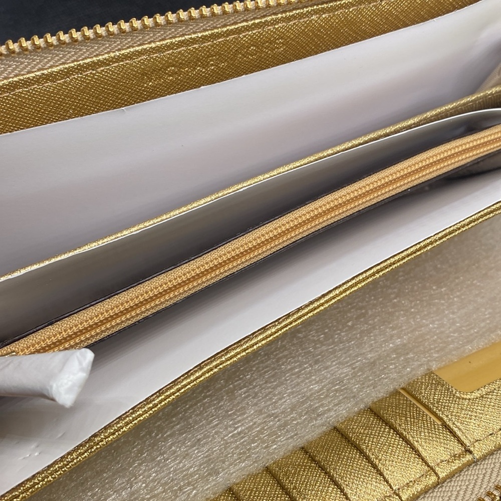 🤎💛MICHAEL KORS🤎💛Nat/Gold Jet Set Center Stripe Travel Continental Wallet/NWT - Picture 6 of 8
